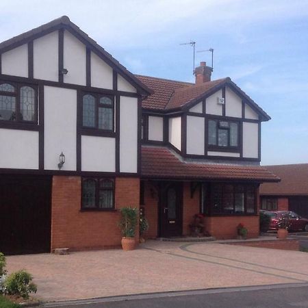 The Cedars House B&B Nuneaton Exteriér fotografie